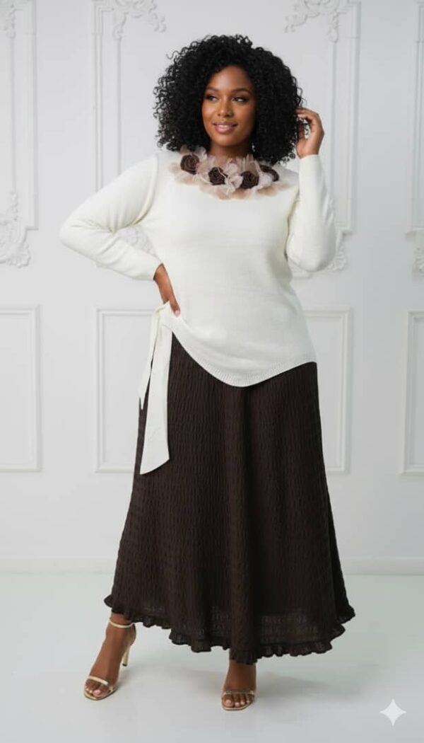 Elegant Floral Accent Two-Piece Set (White Color)